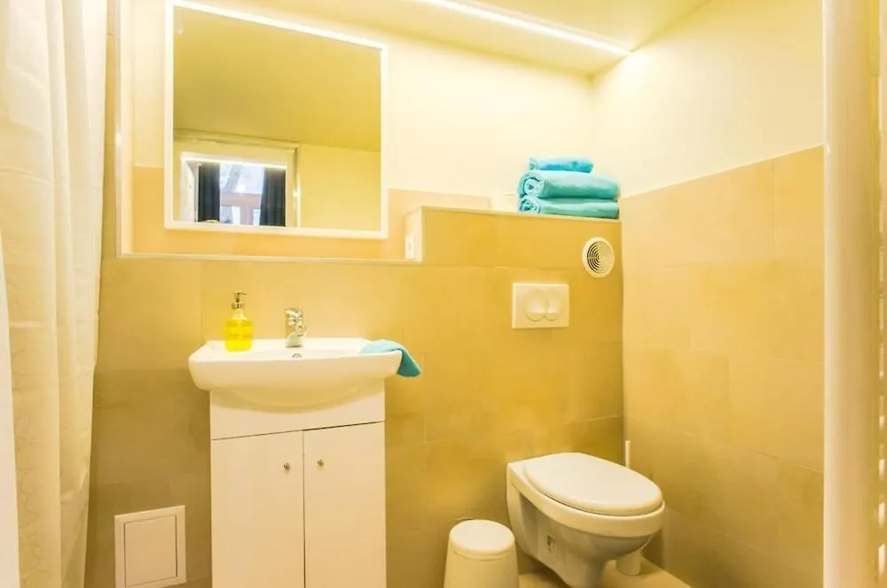Apartments Sip Budapeste 0*,  Hungria